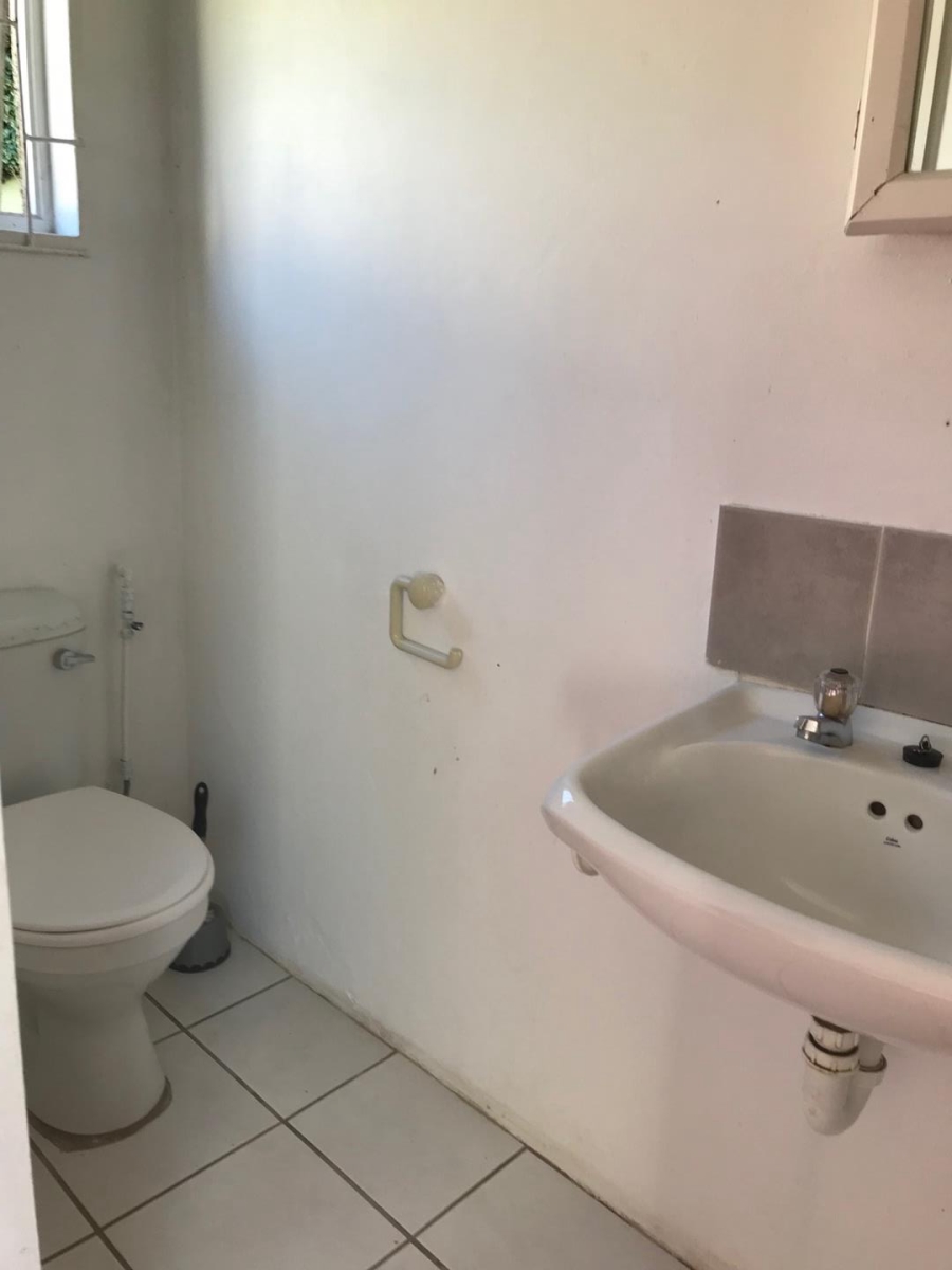 To Let 1 Bedroom Property for Rent in Millard Grange Eastern Cape